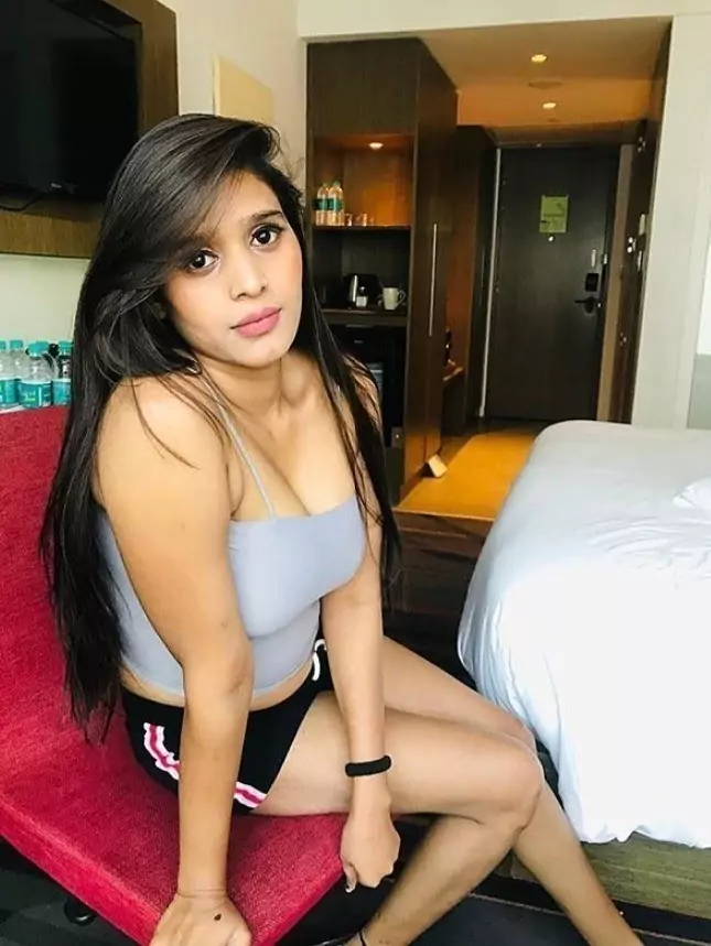 कॉल गर्ल्स सर्विस  पलयमकोट्टई